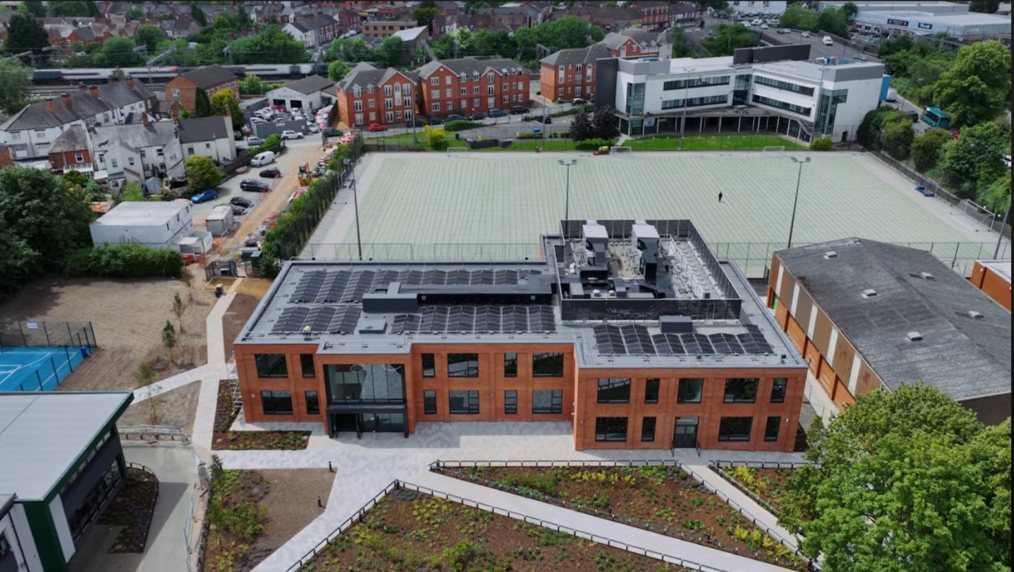 Etone College - Nuneaton